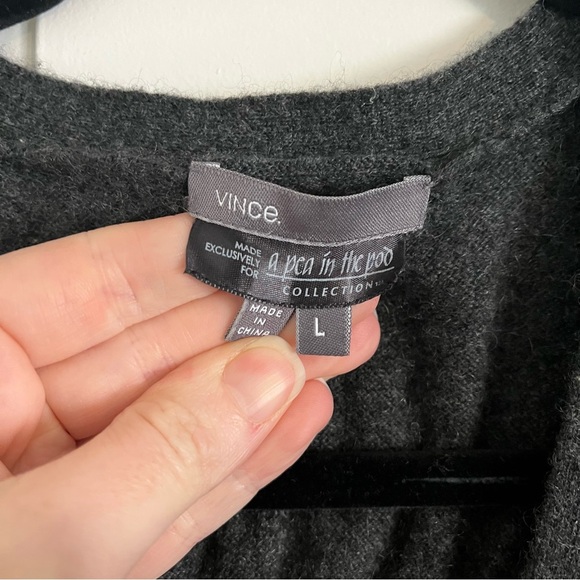 VINCE x A PEA IN THE POD 100% Cashmere Maternity Sweater Vest - Picture 8 of 10